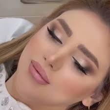 دوره اموزشی میکاپ	