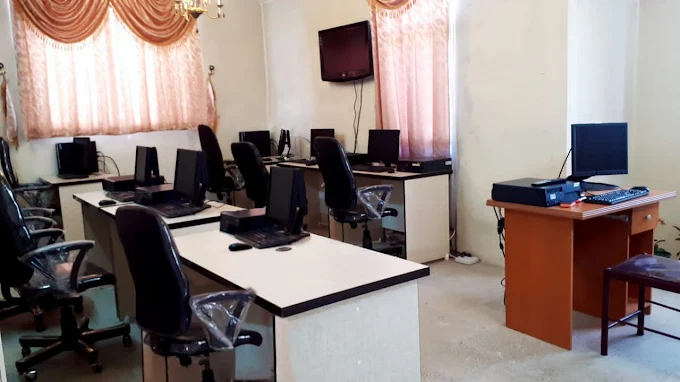 آموزشگاه کامپیوتر رایا سیگنال(خانه برنامه نویس)